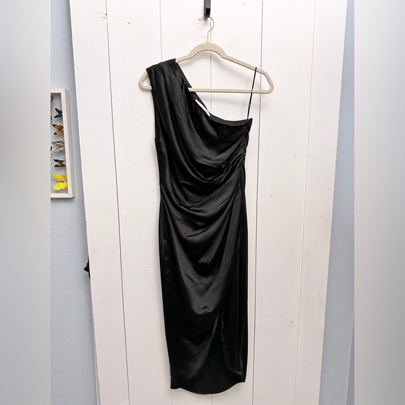 Elliatt Cassini Dress In Black Size Medium - Picture 9 of 13